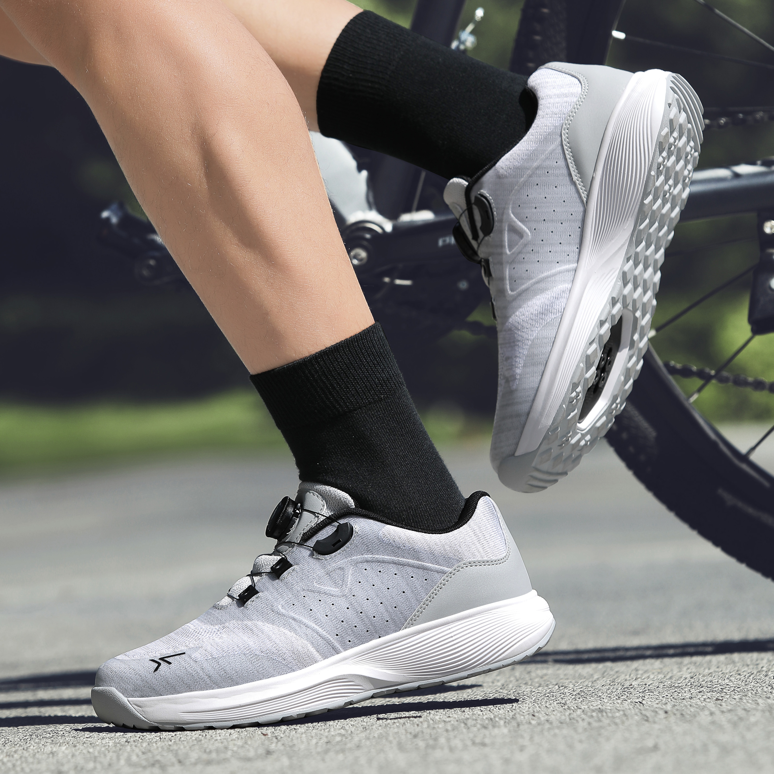 LiXingMing Mtb Cycling Sneaker - Clipless Mtb Shoes review and price